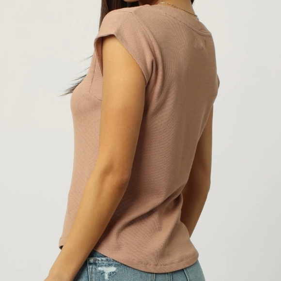 Dear John , Deni Muri Thermal V-Neck Top Wild Mushroom, Size Small - Picture 3 of 8